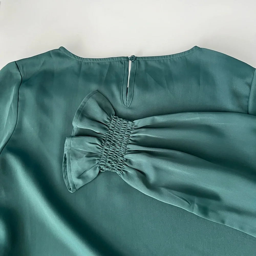 Cupshe Dark Green Long sleeved Blouse - M - NWT - Picture 8 of 8